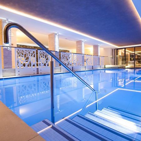 Hotel Europeo Alpine Charme&Wellness Pinzolo Exterior foto