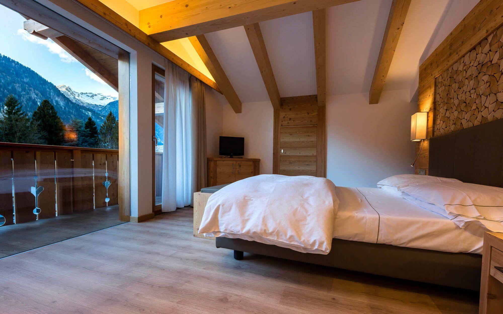 Hotel Europeo Alpine Charme&Wellness Pinzolo Exterior foto
